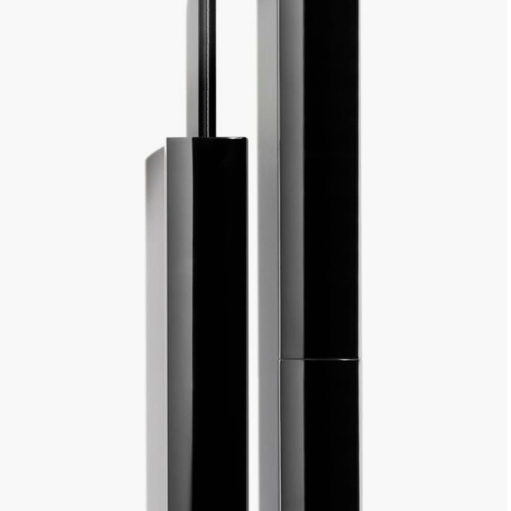 CHANEL LE LINER DE CHANEL Liquid Eyeliner - BLACK NEW